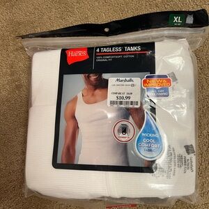 *NEW* Hanes Tagless Tanks Size XL